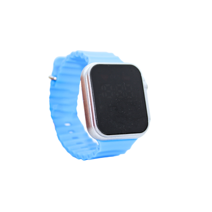 Reloj digital ajustable con marco plateado y dorado