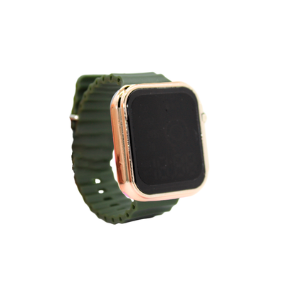 Reloj digital ajustable con marco plateado y dorado